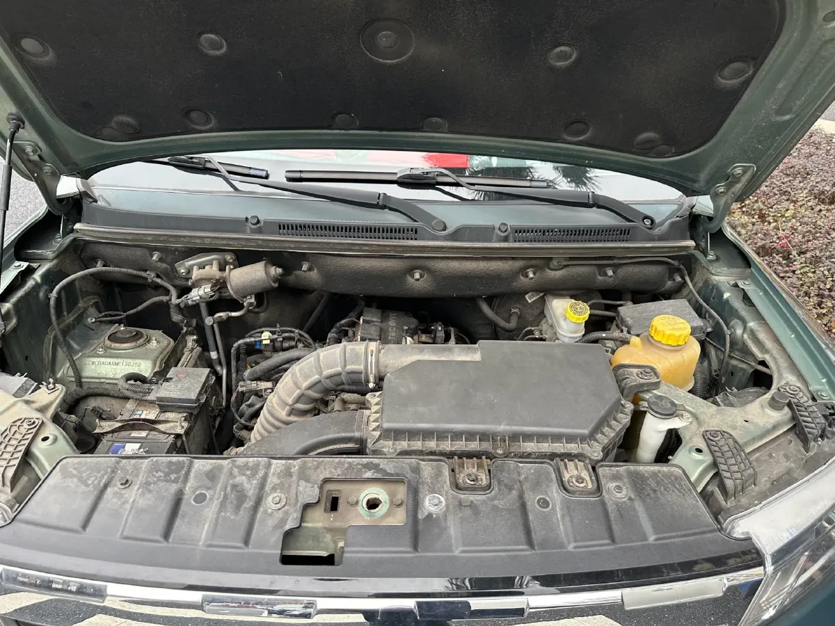 2021 WuLing ZhentTu 1.5L 99HP L4 5MT,autocango,china used car exporter,china ev exporter,chinese used car exporter,chinese used ev exporter