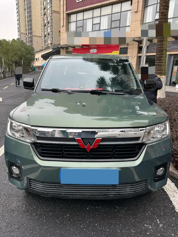 2021 WuLing ZhentTu 1.5L 99HP L4 5MT,autocango,china used car exporter,china ev exporter,chinese used car exporter,chinese used ev exporter