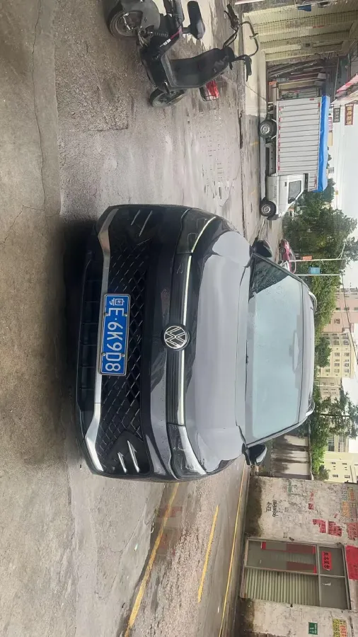 2024 Volkswagen Tiguan L 2.0T 186HP L4 7DCT,autocango,china used car exporter,china ev exporter,chinese used car exporter,chinese used ev exporter