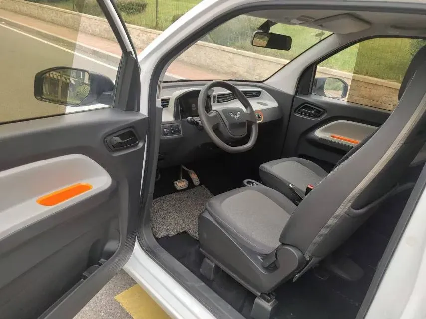 2022 WuLing HongGuang MINI EV BEV 13.9KWH,autocango,china used car exporter,china ev exporter,chinese used car exporter,chinese used ev exporter