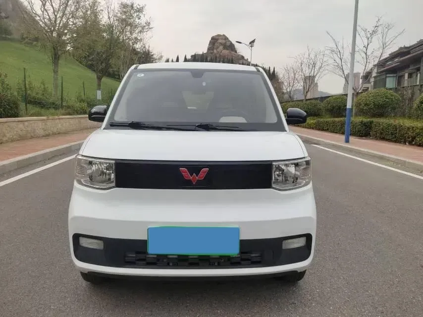 2022 WuLing HongGuang MINI EV BEV 13.9KWH,autocango,china used car exporter,china ev exporter,chinese used car exporter,chinese used ev exporter