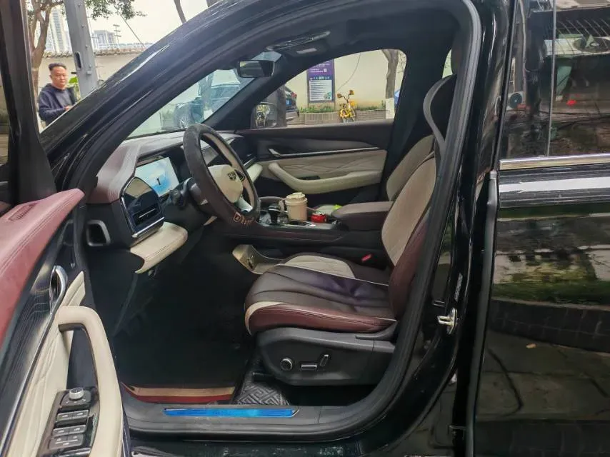 2024 Geely Monjaro 2.0T 238HP L4 8AT,autocango,china used car exporter,china ev exporter,chinese used car exporter,chinese used ev exporter