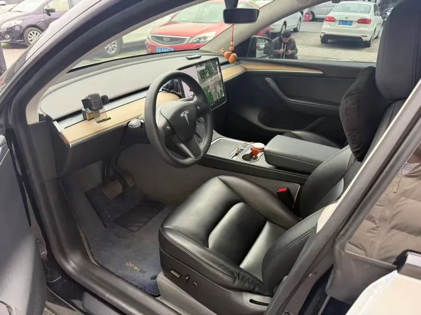 2021 Tesla Model Y BEV 60KWH,autocango,china used car exporter,china ev exporter,chinese used car exporter,chinese used ev exporter