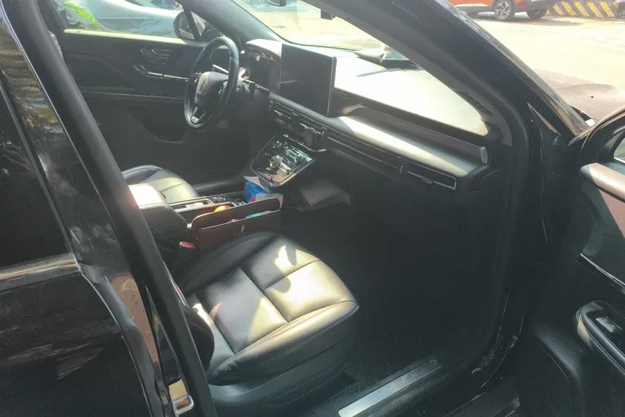 2022 Lincoln Corsair 2.0T 245HP L4 8AT,autocango,china used car exporter,china ev exporter,chinese used car exporter,chinese used ev exporter