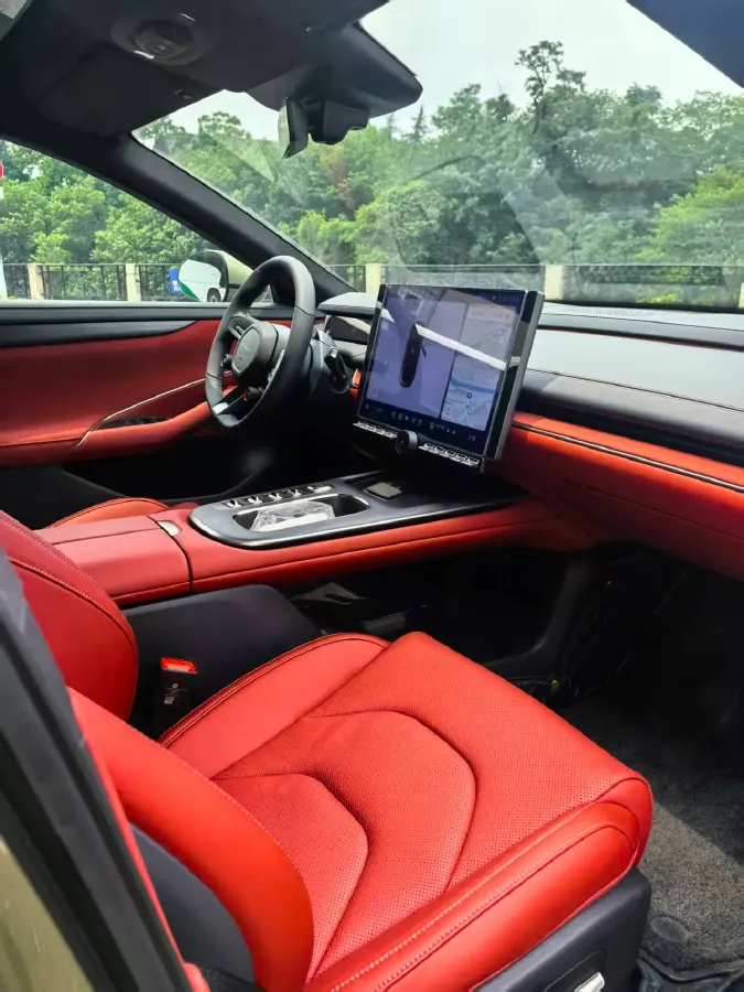 2024 MI SU7 BEV 101KWH,autocango,china used car exporter,china ev exporter,chinese used car exporter,chinese used ev exporter