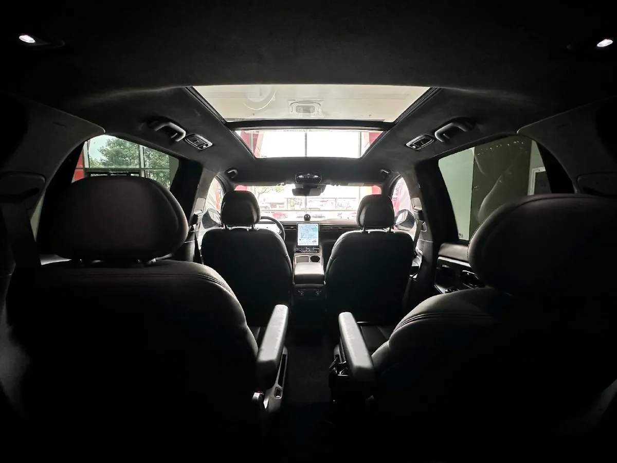 2020 NIO ES8 BEV 70KWH,autocango,china used car exporter,china ev exporter,chinese used car exporter,chinese used ev exporter