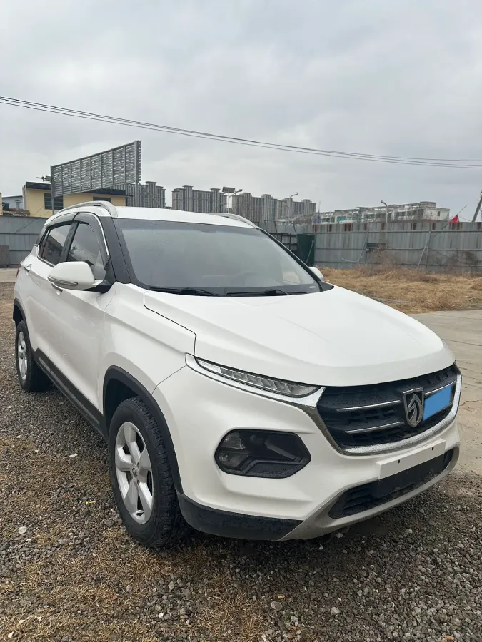 2017 BaoJun 510 1.5L 112HP L4 6MT,autocango,china used car exporter,china ev exporter,chinese used car exporter,chinese used ev exporter