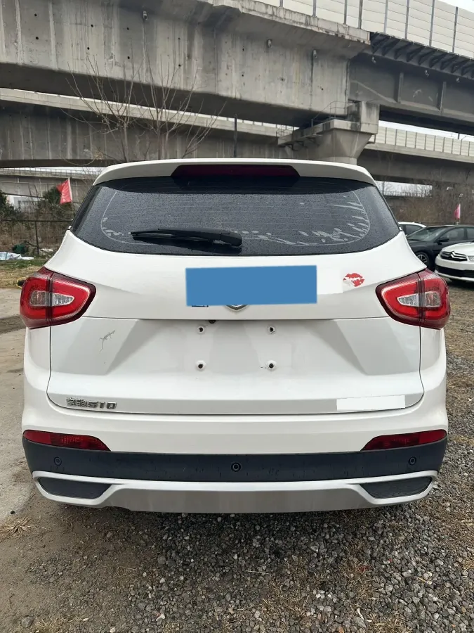 2017 BaoJun 510 1.5L 112HP L4 6MT,autocango,china used car exporter,china ev exporter,chinese used car exporter,chinese used ev exporter