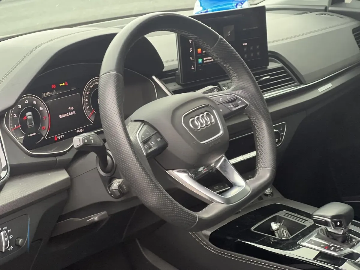 2023 Audi Q5L Sportback 2.0T 245HP L4 7DCT,autocango,china used car exporter,china ev exporter,chinese used car exporter,chinese used ev exporter