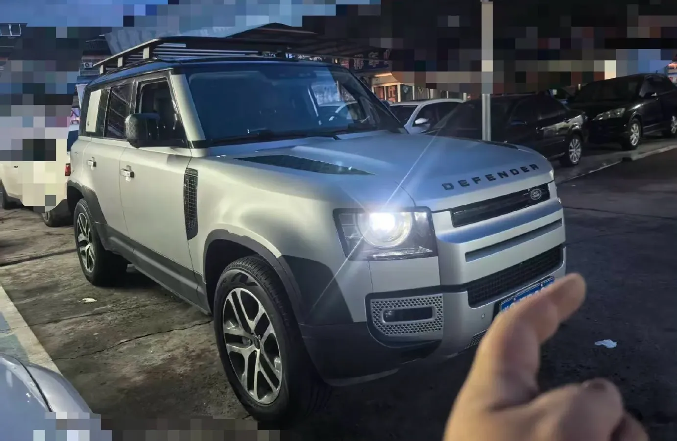 2020 Land Rover Defender 3.0T 400HP L6 8AT,autocango,china used car exporter,china ev exporter,chinese used car exporter,chinese used ev exporter