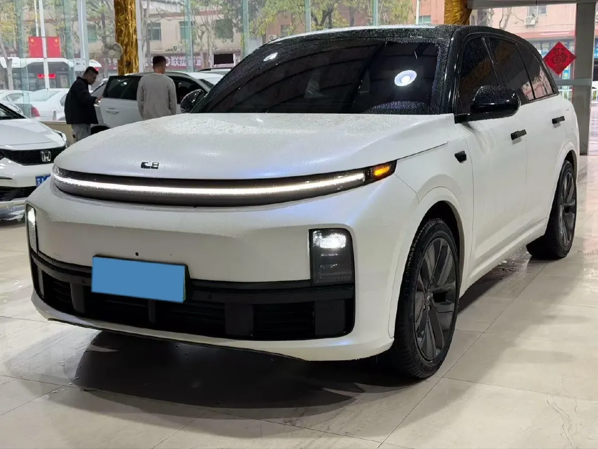 2024 Li L7 Range Extended 154HP REEV 42.8KWH,autocango,china used car exporter,china ev exporter,chinese used car exporter,chinese used ev exporter