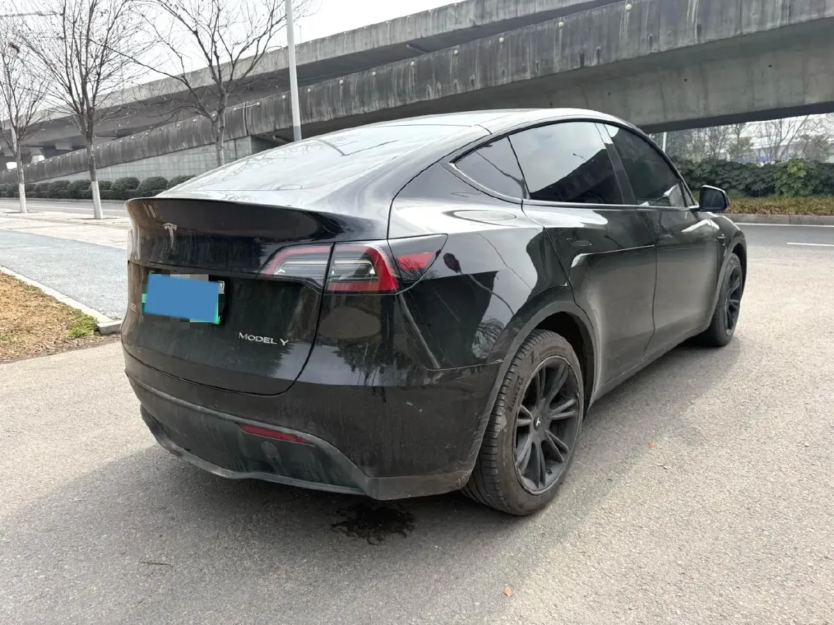 2022 Tesla Model Y BEV 60KWH,autocango,china used car exporter,china ev exporter,chinese used car exporter,chinese used ev exporter