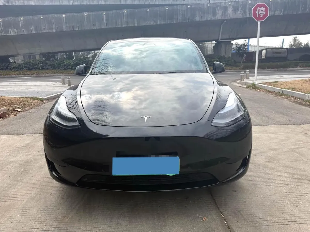2022 Tesla Model Y BEV 60KWH,autocango,china used car exporter,china ev exporter,chinese used car exporter,chinese used ev exporter