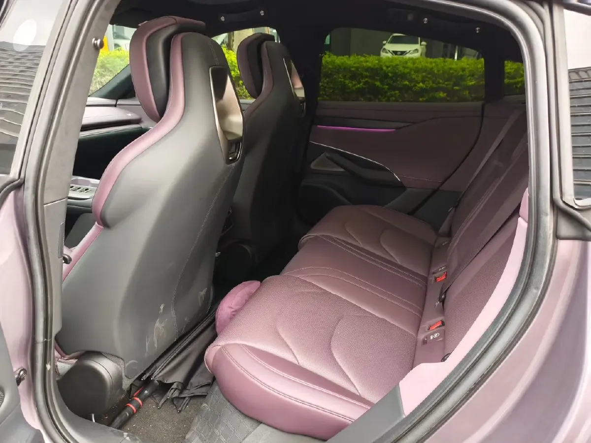 2024 MI SU7 BEV 101KWH,autocango,china used car exporter,china ev exporter,chinese used car exporter,chinese used ev exporter