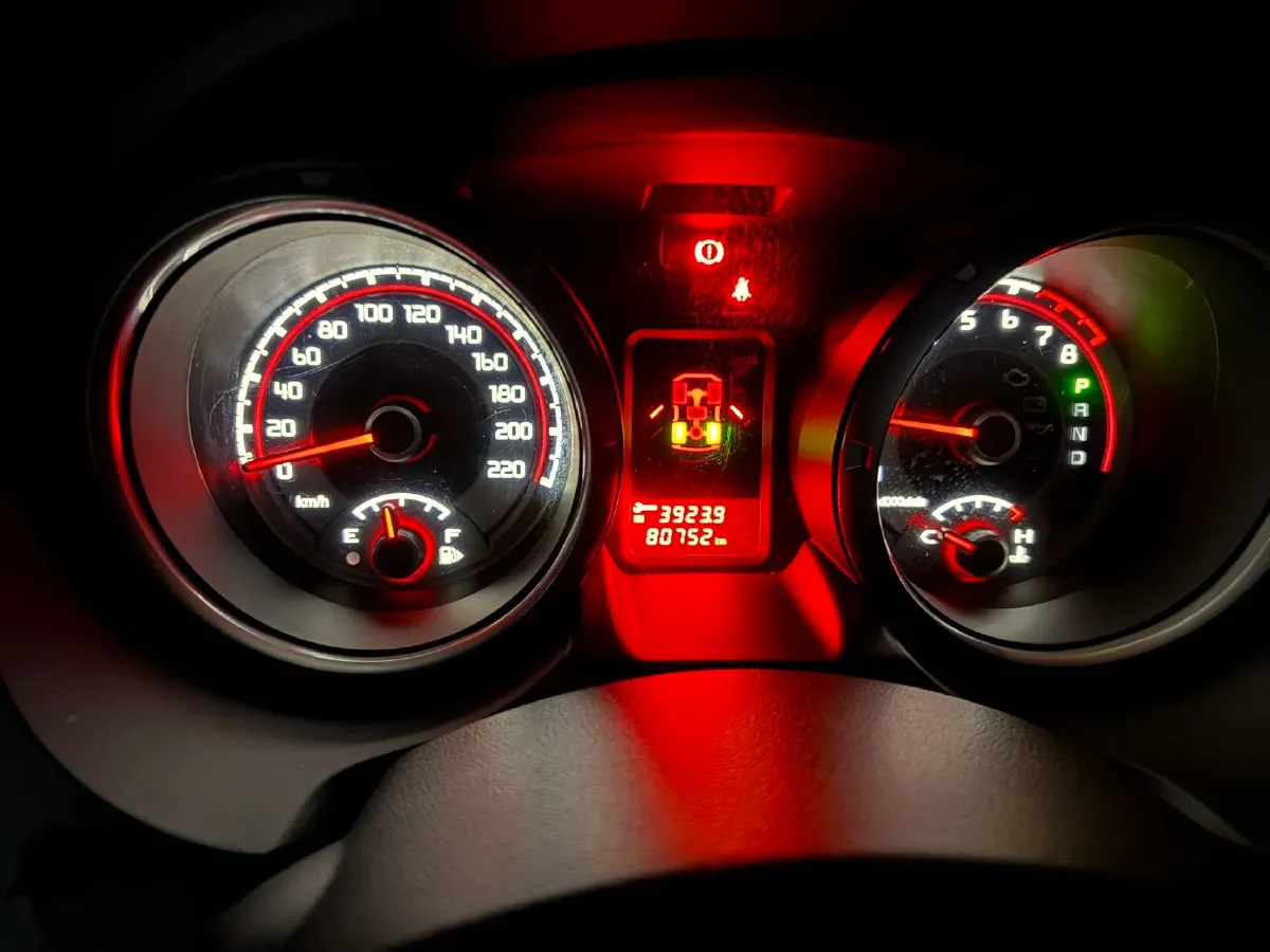 2017 Honda Jade 1.8L 141HP L4 5AT,autocango,china used car exporter,china ev exporter,chinese used car exporter,chinese used ev exporter