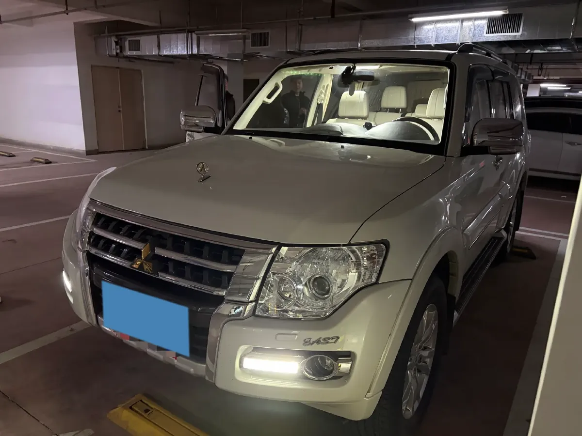 2017 Honda Jade 1.8L 141HP L4 5AT,autocango,china used car exporter,china ev exporter,chinese used car exporter,chinese used ev exporter