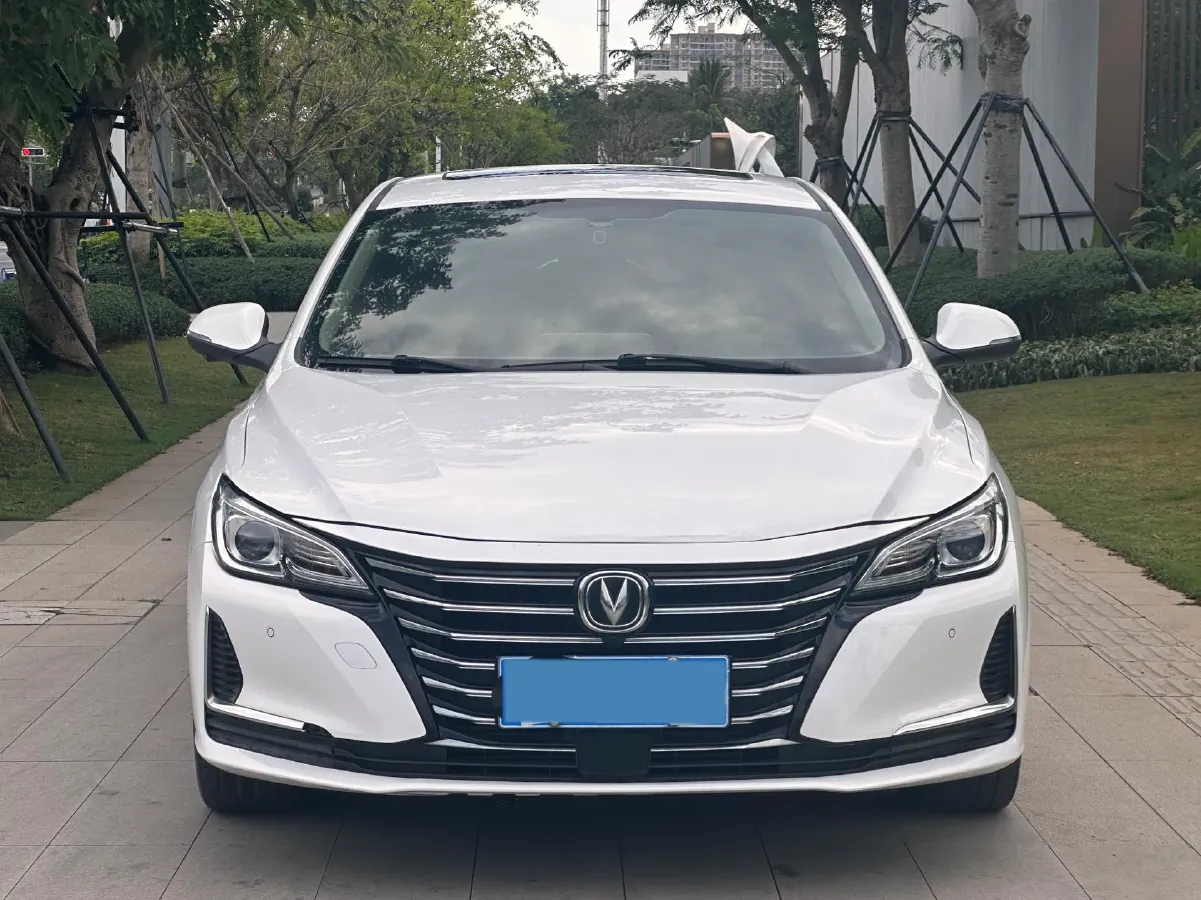 2018 Brilliance Auto V6 1.5T 150HP L4 7DCT,autocango,china used car exporter,china ev exporter,chinese used car exporter,chinese used ev exporter