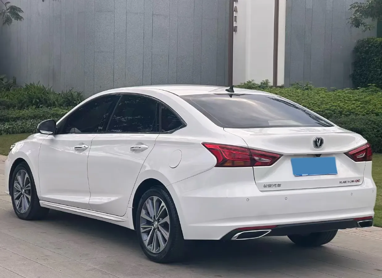 2018 Brilliance Auto V6 1.5T 150HP L4 7DCT,autocango,china used car exporter,china ev exporter,chinese used car exporter,chinese used ev exporter