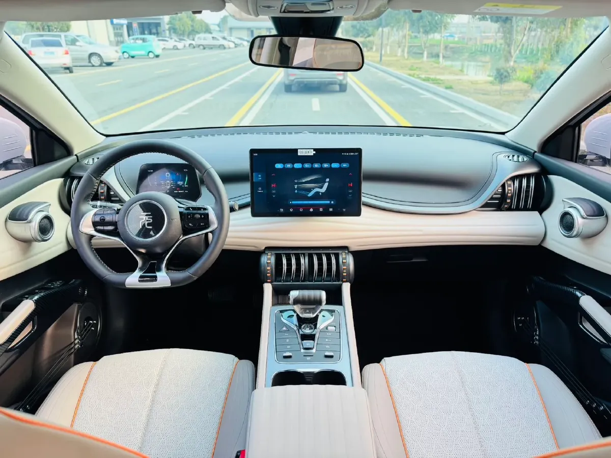 2024 BYD YuanUP BEV 45.12KWH,autocango,china used car exporter,china ev exporter,chinese used car exporter,chinese used ev exporter