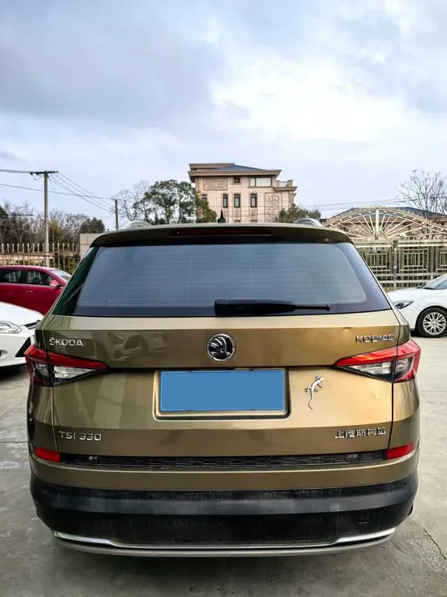 2018 Skoda Kodiak 2.0T 186HP L4 7DCT,autocango,china used car exporter,china ev exporter,chinese used car exporter,chinese used ev exporter