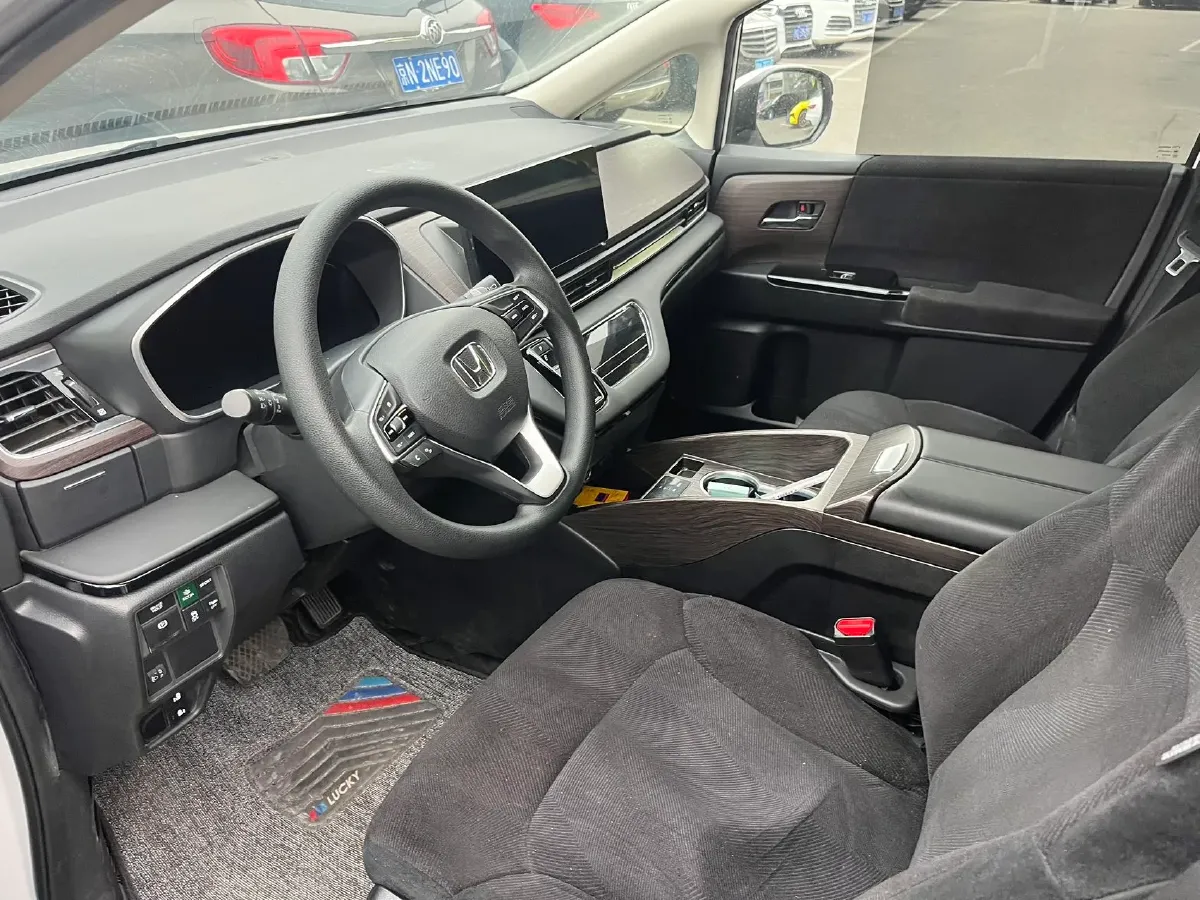 2024 Honda Odyssey 2.0L 146HP L4 E-CVT Hybrid,autocango,china used car exporter,china ev exporter,chinese used car exporter,chinese used ev exporter