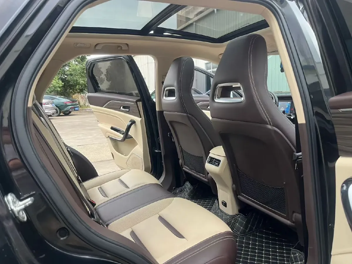 2019 Bestune T77 1.2T 143HP L4 7DCT,autocango,china used car exporter,china ev exporter,chinese used car exporter,chinese used ev exporter