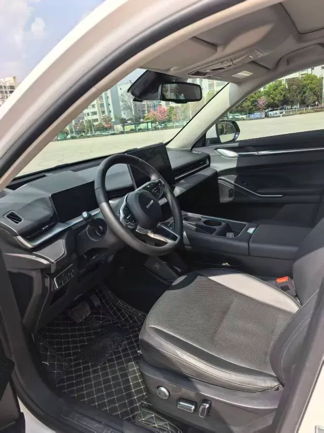 2024 Haval H6 1.5T 184HP L4 7DCT,autocango,china used car exporter,china ev exporter,chinese used car exporter,chinese used ev exporter