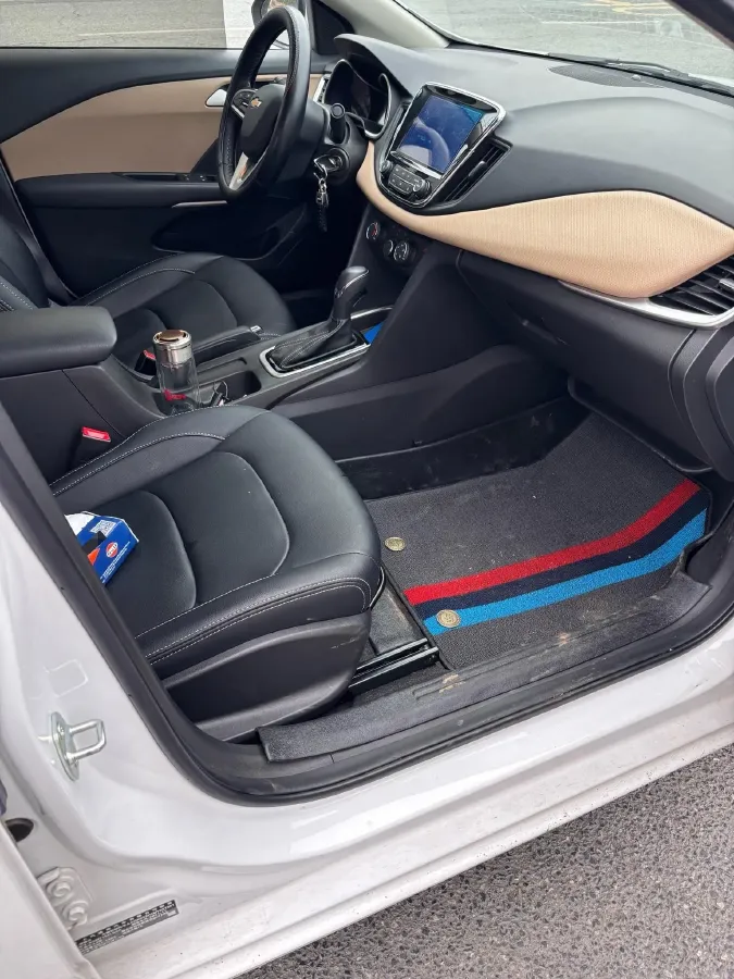 2021 Chevrolet Monza 1.5L 113HP L4 6AT,autocango,china used car exporter,china ev exporter,chinese used car exporter,chinese used ev exporter