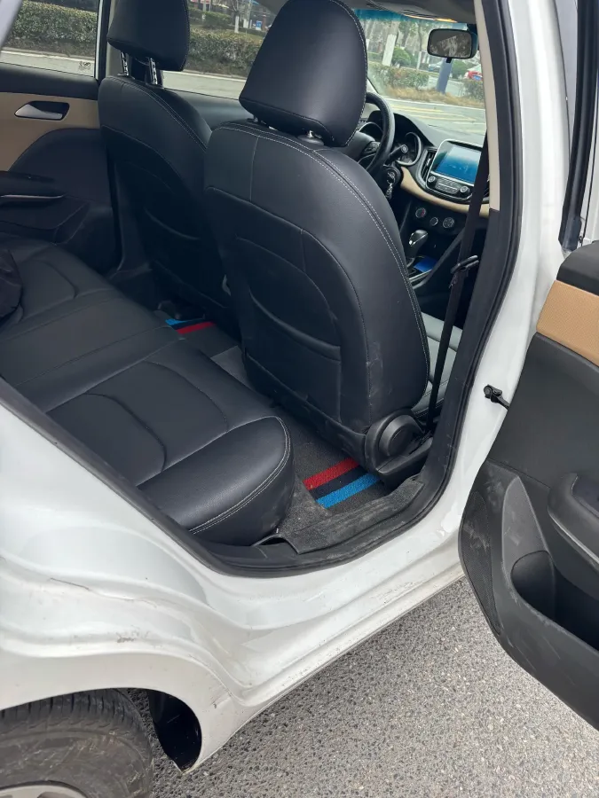 2021 Chevrolet Monza 1.5L 113HP L4 6AT,autocango,china used car exporter,china ev exporter,chinese used car exporter,chinese used ev exporter