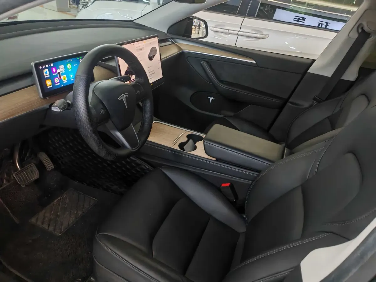 2022 Tesla Model Y BEV 60KWH,autocango,china used car exporter,china ev exporter,chinese used car exporter,chinese used ev exporter