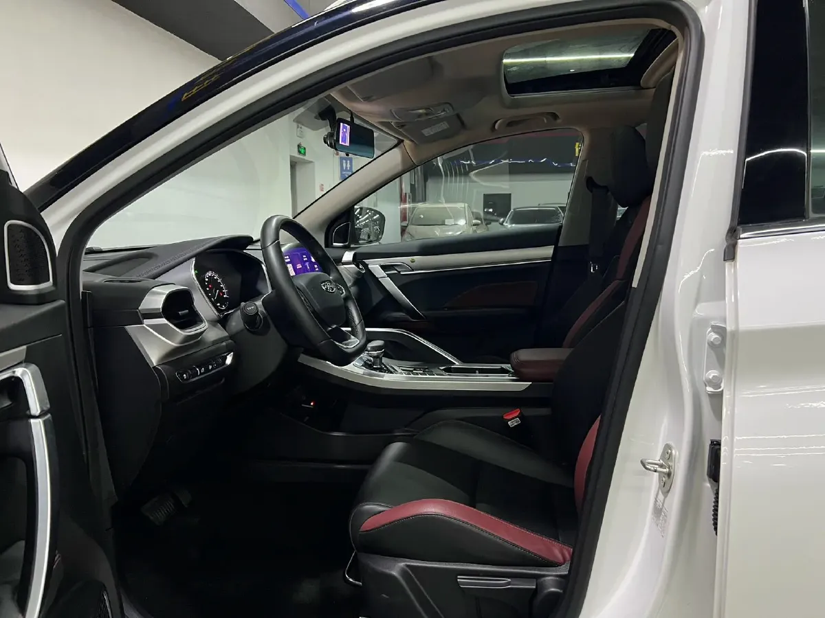 2021 Geely Coolray 1.4T 141HP L4 6DCT,autocango,china used car exporter,china ev exporter,chinese used car exporter,chinese used ev exporter