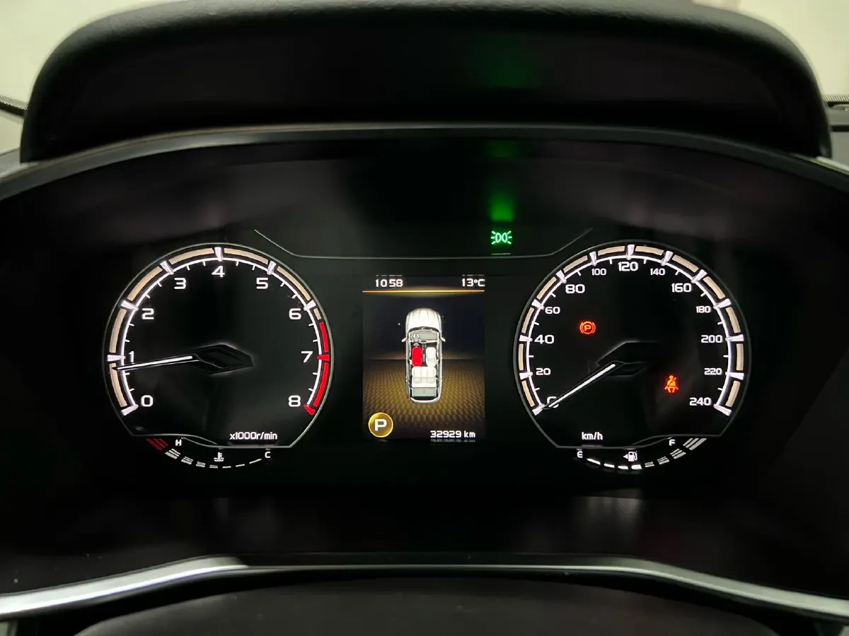 2021 Geely Coolray 1.4T 141HP L4 6DCT,autocango,china used car exporter,china ev exporter,chinese used car exporter,chinese used ev exporter