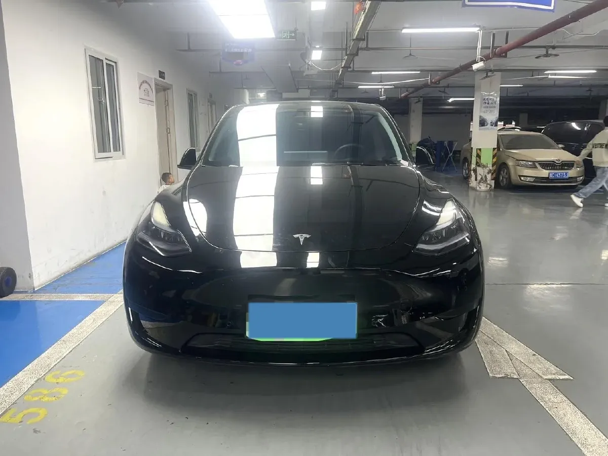 2022 Tesla Model Y BEV 60KWH,autocango,china used car exporter,china ev exporter,chinese used car exporter,chinese used ev exporter