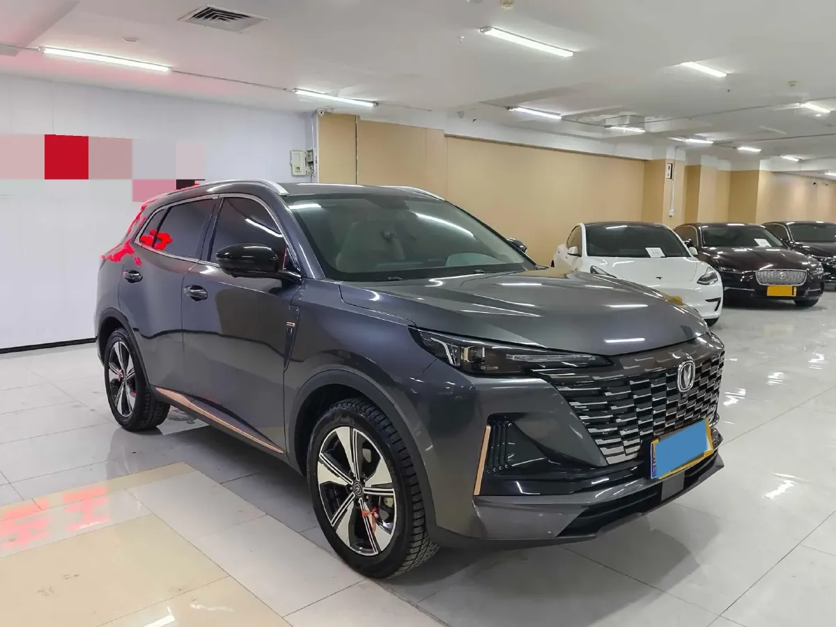 2022 ChangAn Oshan X7 Plus 1.5T 188HP L4 7DCT,autocango,china used car exporter,china ev exporter,chinese used car exporter,chinese used ev exporter