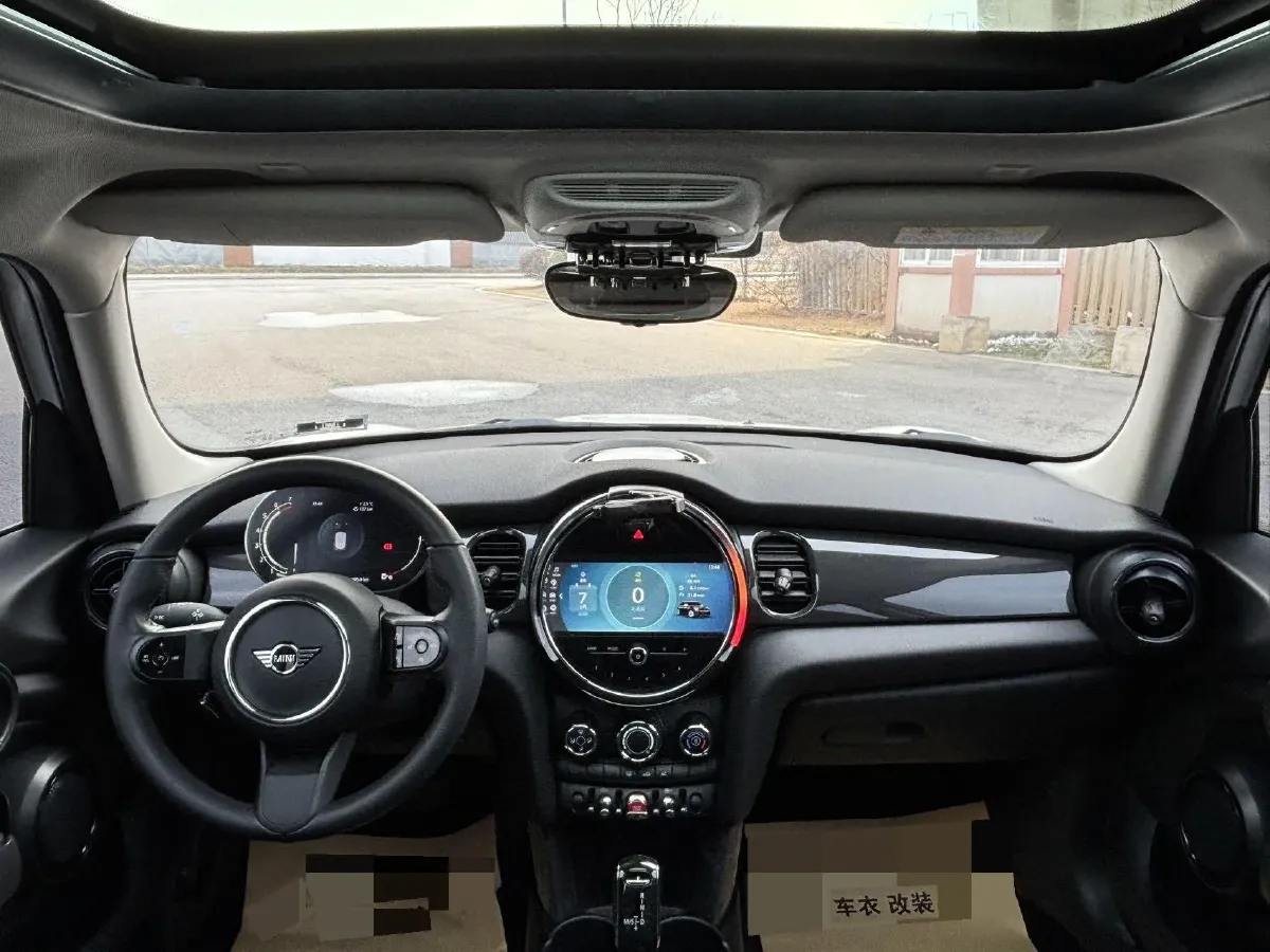 2023 MINI MINI 1.5T 102HP L3 7DCT,autocango,china used car exporter,china ev exporter,chinese used car exporter,chinese used ev exporter