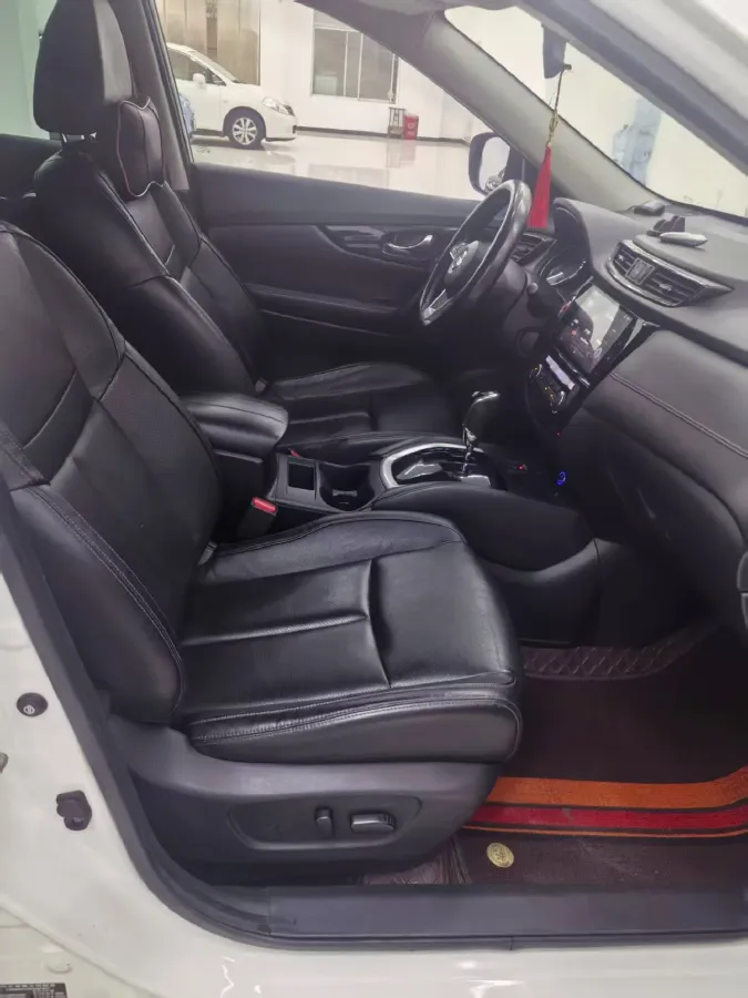 2020 Nissan X-Trail 2.0L 154HP L4 CVT,autocango,china used car exporter,china ev exporter,chinese used car exporter,chinese used ev exporter