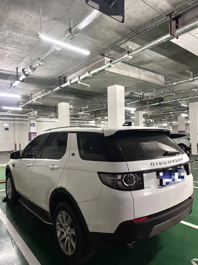 2019 Land Rover Discovery Sport 2.0T 241HP L4 9AT,autocango,china used car exporter,china ev exporter,chinese used car exporter,chinese used ev exporter