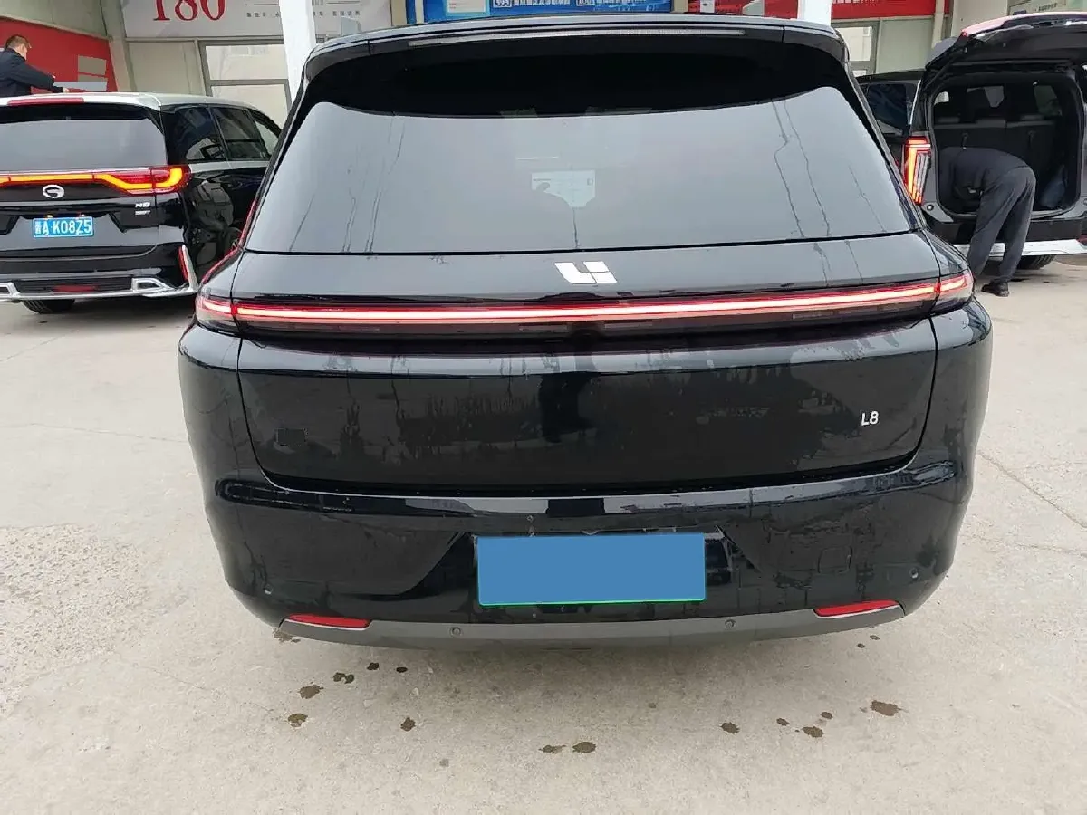 2024 Toyota Granvia 2.5L 189HP L4 E-CVT Hybrid,autocango,china used car exporter,china ev exporter,chinese used car exporter,chinese used ev exporter