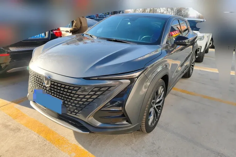 2022 ChangAn UNI-T 1.5T 188HP L4 7DCT,autocango,china used car exporter,china ev exporter,chinese used car exporter,chinese used ev exporter