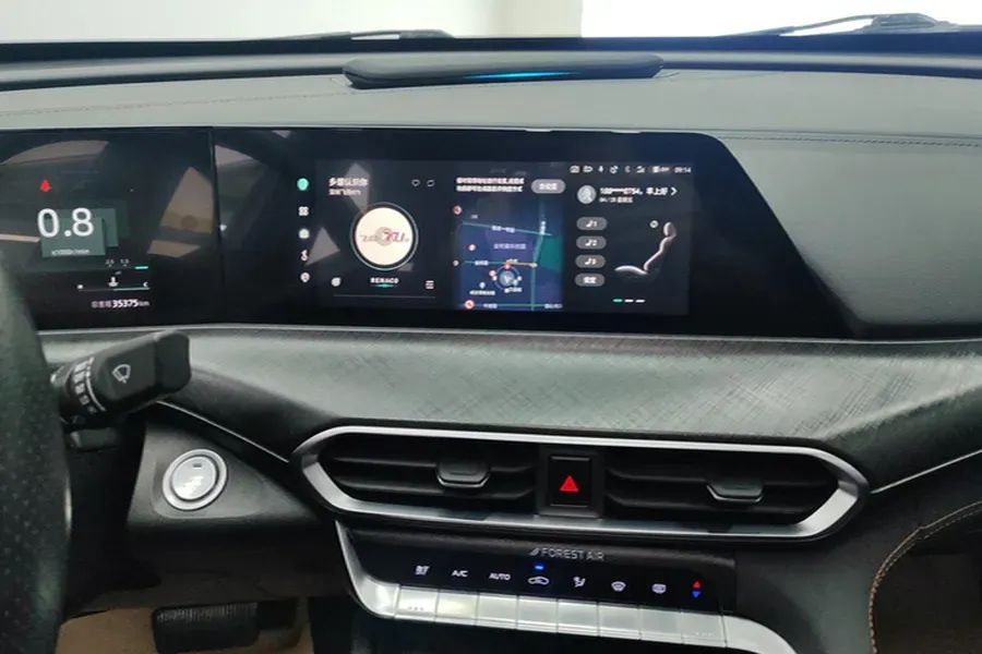 2022 ChangAn UNI-T 1.5T 188HP L4 7DCT,autocango,china used car exporter,china ev exporter,chinese used car exporter,chinese used ev exporter