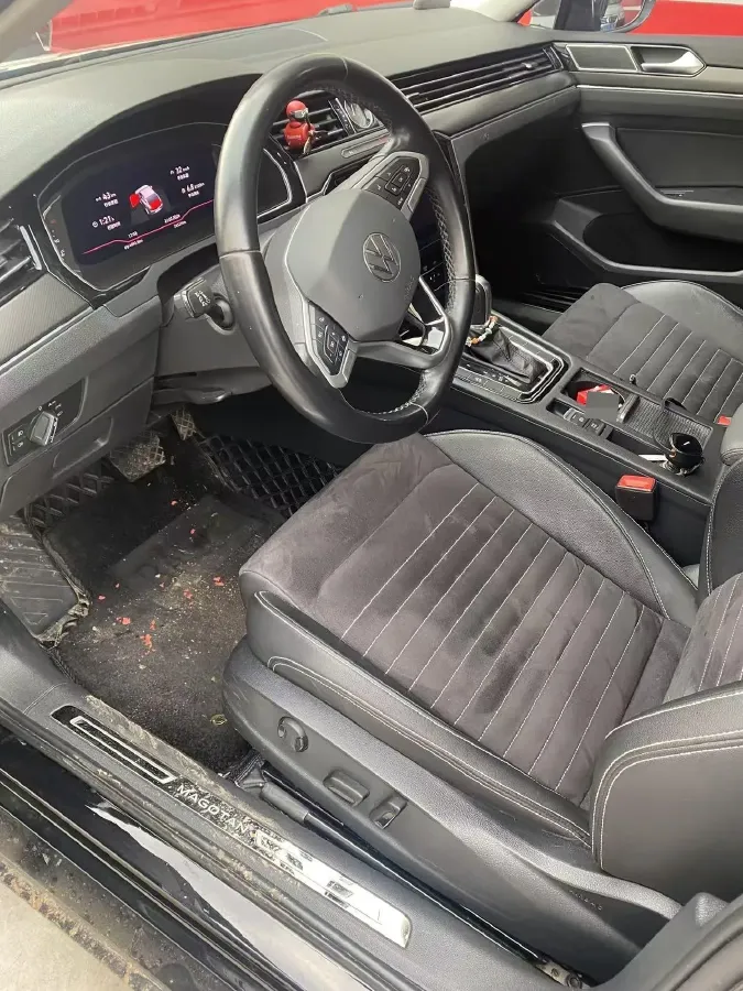 2020 Volkswagen Magotan 2.0T 186HP L4 7DCT,autocango,china used car exporter,china ev exporter,chinese used car exporter,chinese used ev exporter