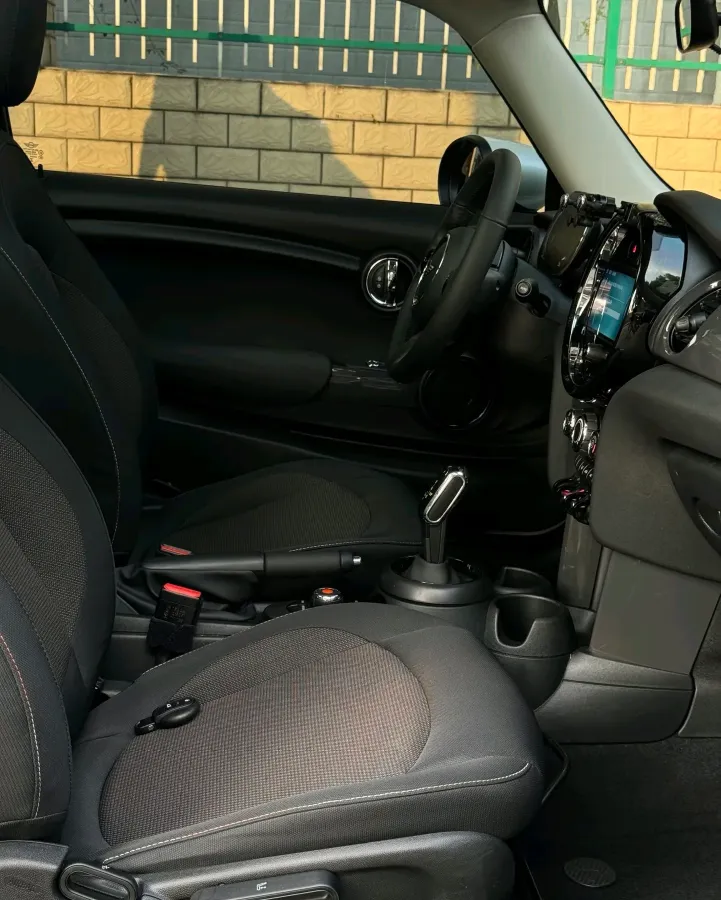 2023 MINI MINI 1.5T 102HP L3 7DCT,autocango,china used car exporter,china ev exporter,chinese used car exporter,chinese used ev exporter