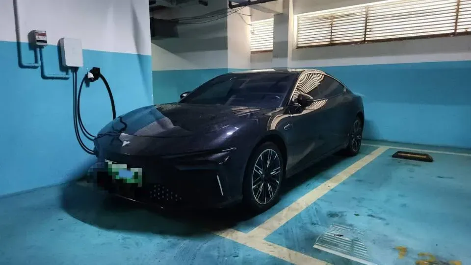 2022 Neta S BEV 84.5KWH,autocango,china used car exporter,china ev exporter,chinese used car exporter,chinese used ev exporter