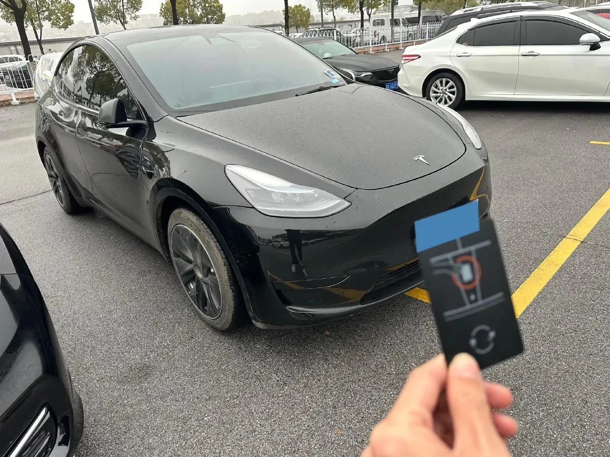 2022 Tesla Model Y BEV 60KWH,autocango,china used car exporter,china ev exporter,chinese used car exporter,chinese used ev exporter