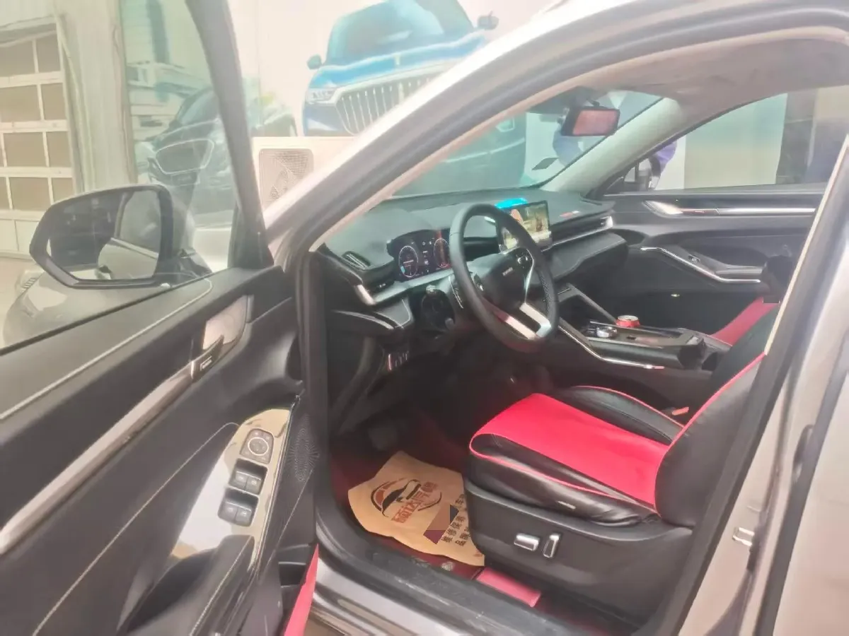 2021 Haval H6 1.5T 169HP L4 7DCT,autocango,china used car exporter,china ev exporter,chinese used car exporter,chinese used ev exporter