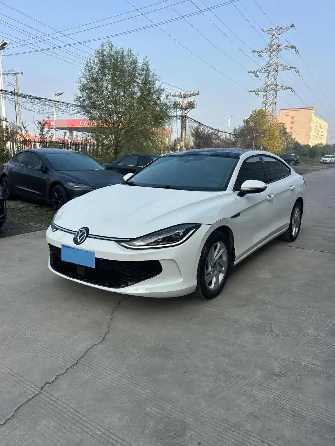 2023 Volkswagen Lamando 1.4T 150HP L4 7DCT,autocango,china used car exporter,china ev exporter,chinese used car exporter,chinese used ev exporter
