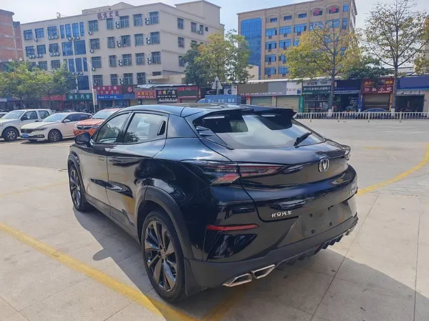 2020 ChangAn UNI-T 1.5T 180HP L4 7DCT,autocango,china used car exporter,china ev exporter,chinese used car exporter,chinese used ev exporter