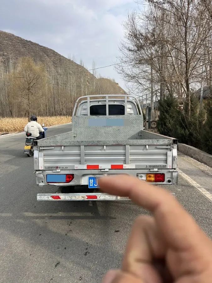 2023 WuLing RongGuang New Truck 2.0L 136HP L4 5MT,autocango,china used car exporter,china ev exporter,chinese used car exporter,chinese used ev exporter