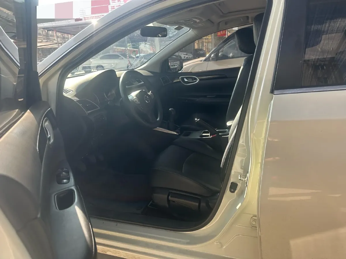 2019 Nissan Sylphy 1.6L 126HP L4 5MT,autocango,china used car exporter,china ev exporter,chinese used car exporter,chinese used ev exporter