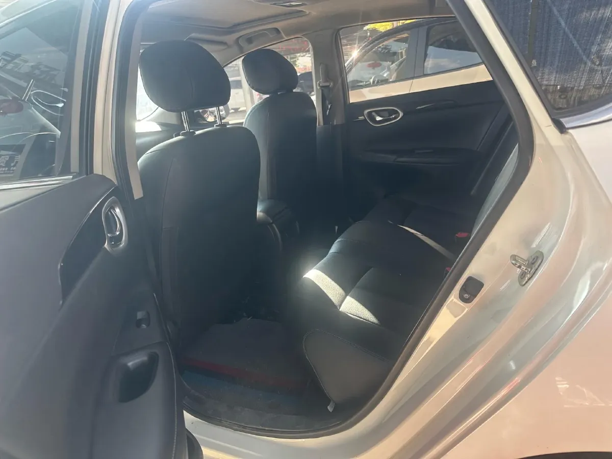 2019 Nissan Sylphy 1.6L 126HP L4 5MT,autocango,china used car exporter,china ev exporter,chinese used car exporter,chinese used ev exporter